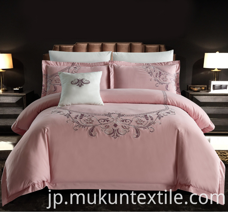  Cotton Embroidery Bedding Set